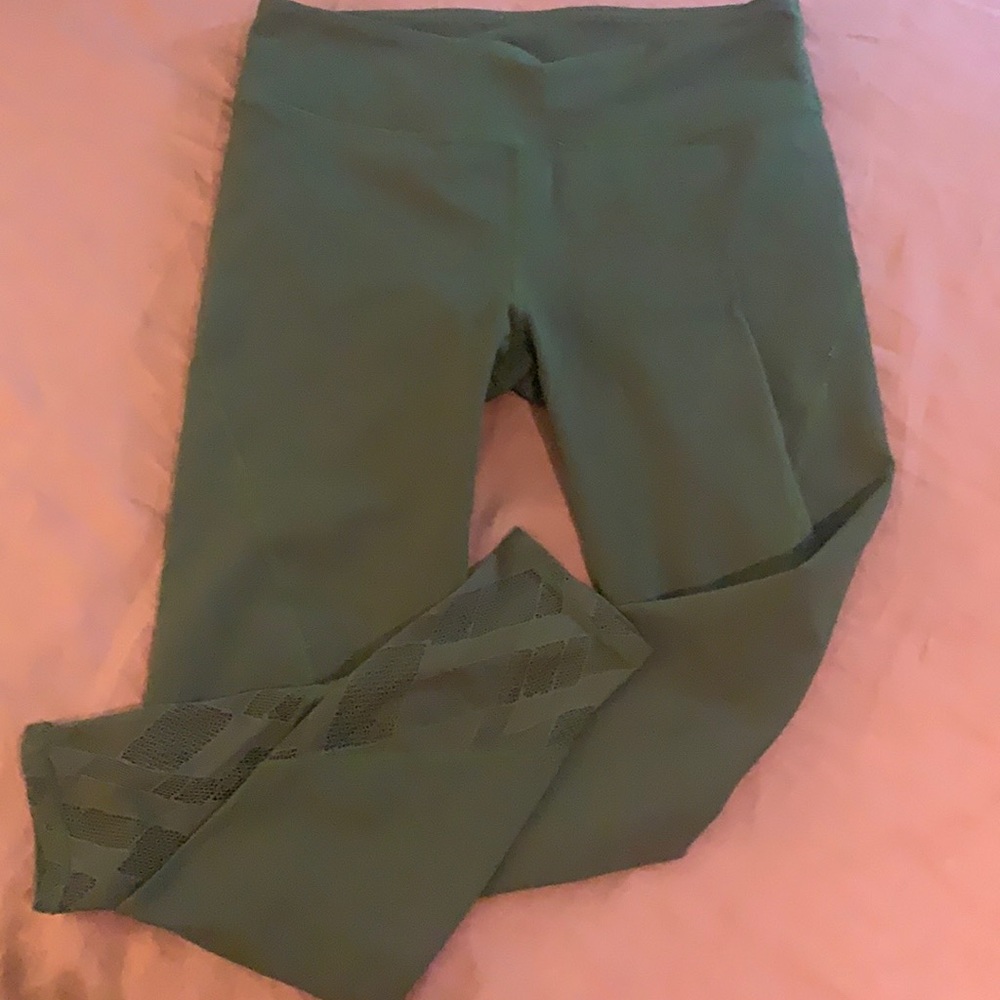 Fabletics lace-bottom leggings